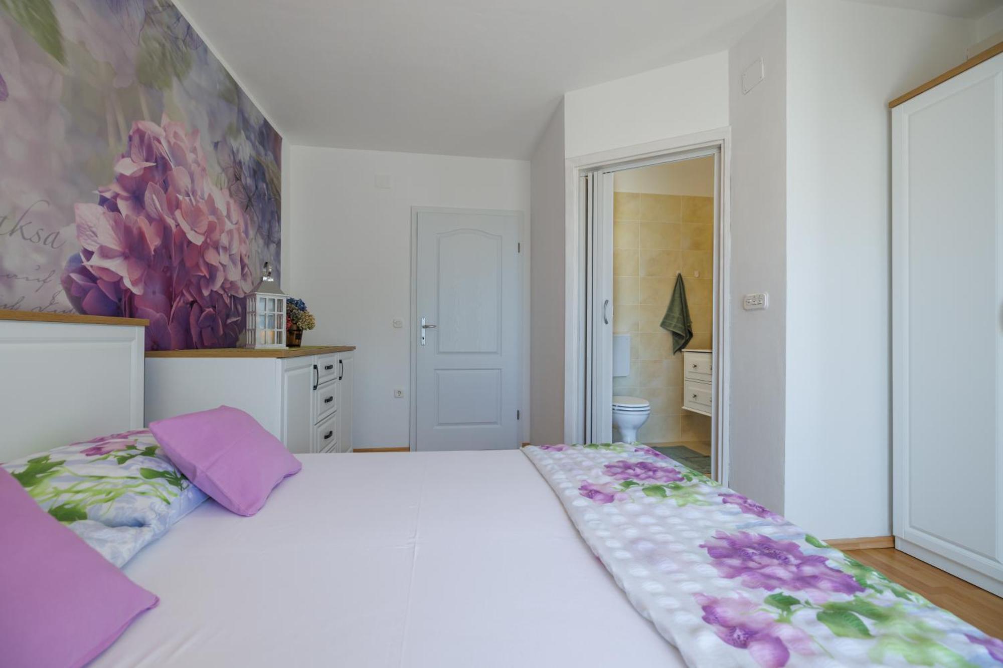 קרק Apartmani Olea Krk מראה חיצוני תמונה